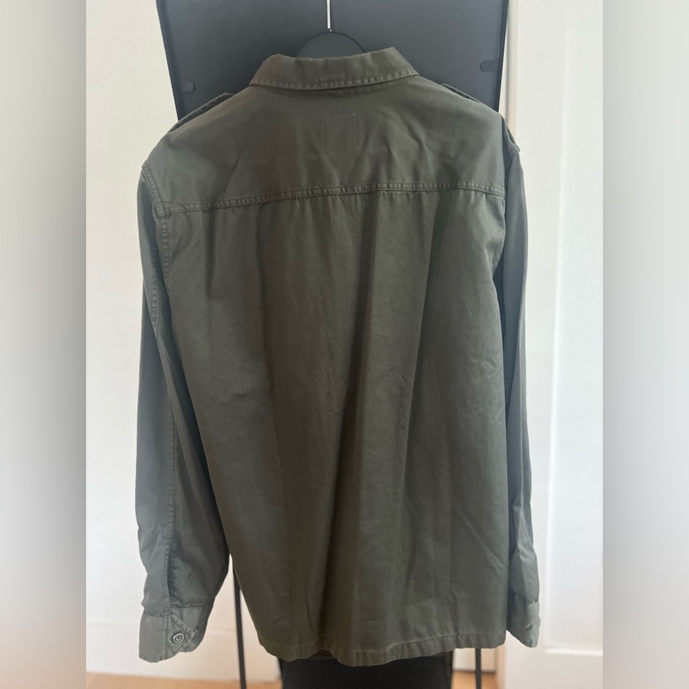 Hugo Boss Men's Military Green Combat Shirt (Large) - Picture 16 of 16